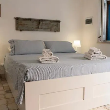A Casuzza Apartment *